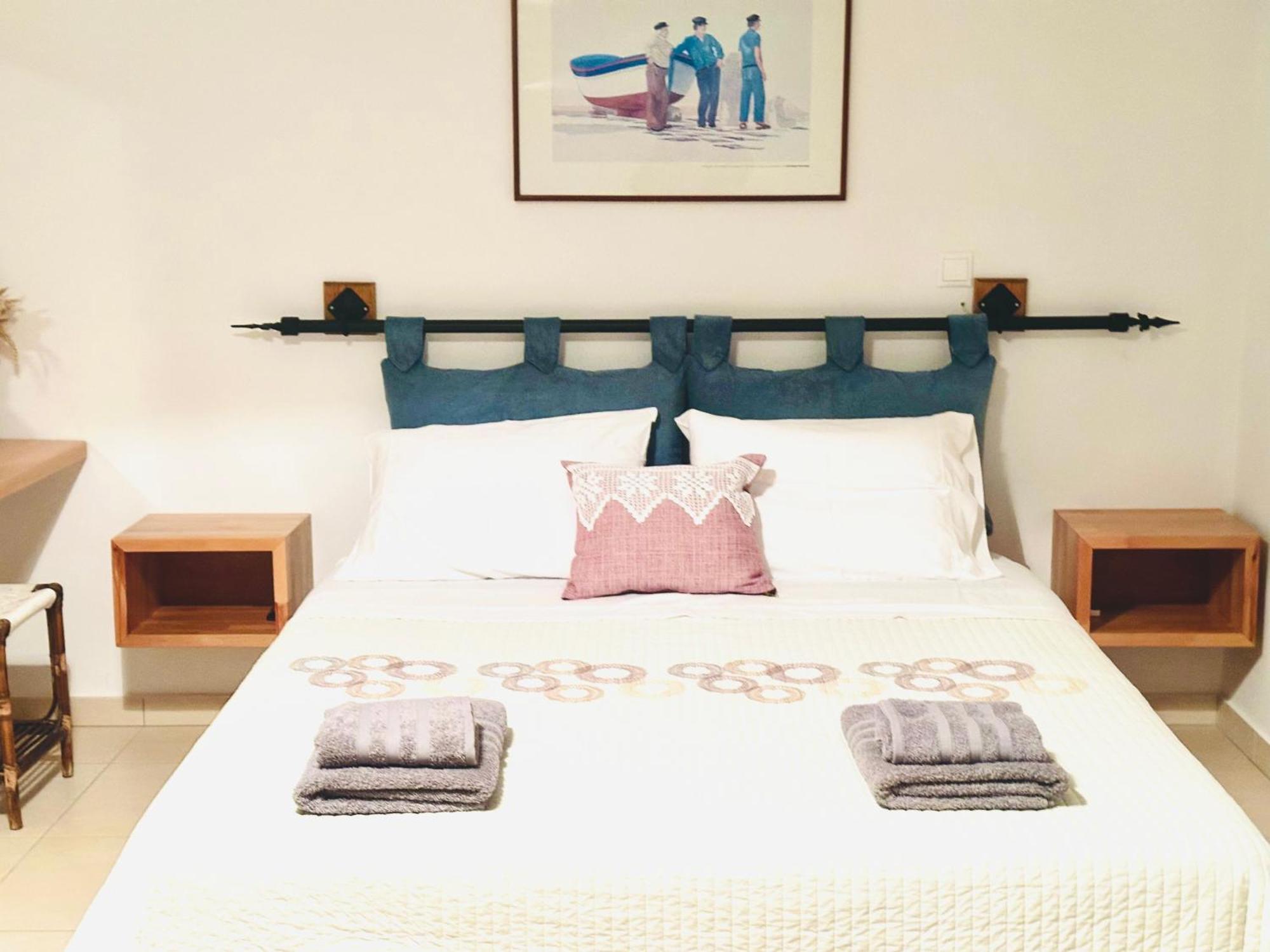 Elea Guesthouse Химара Экстерьер фото