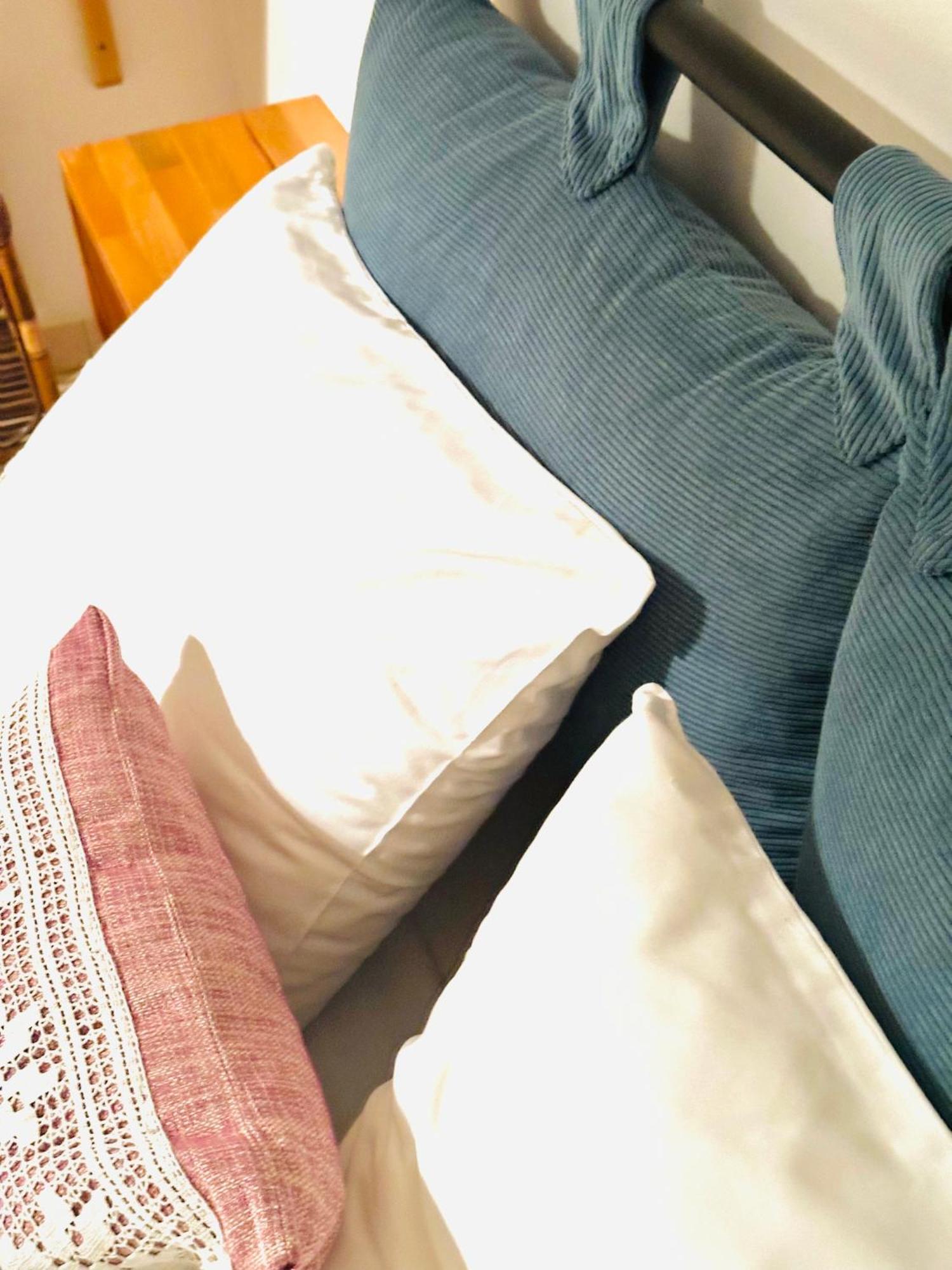 Elea Guesthouse Химара Экстерьер фото