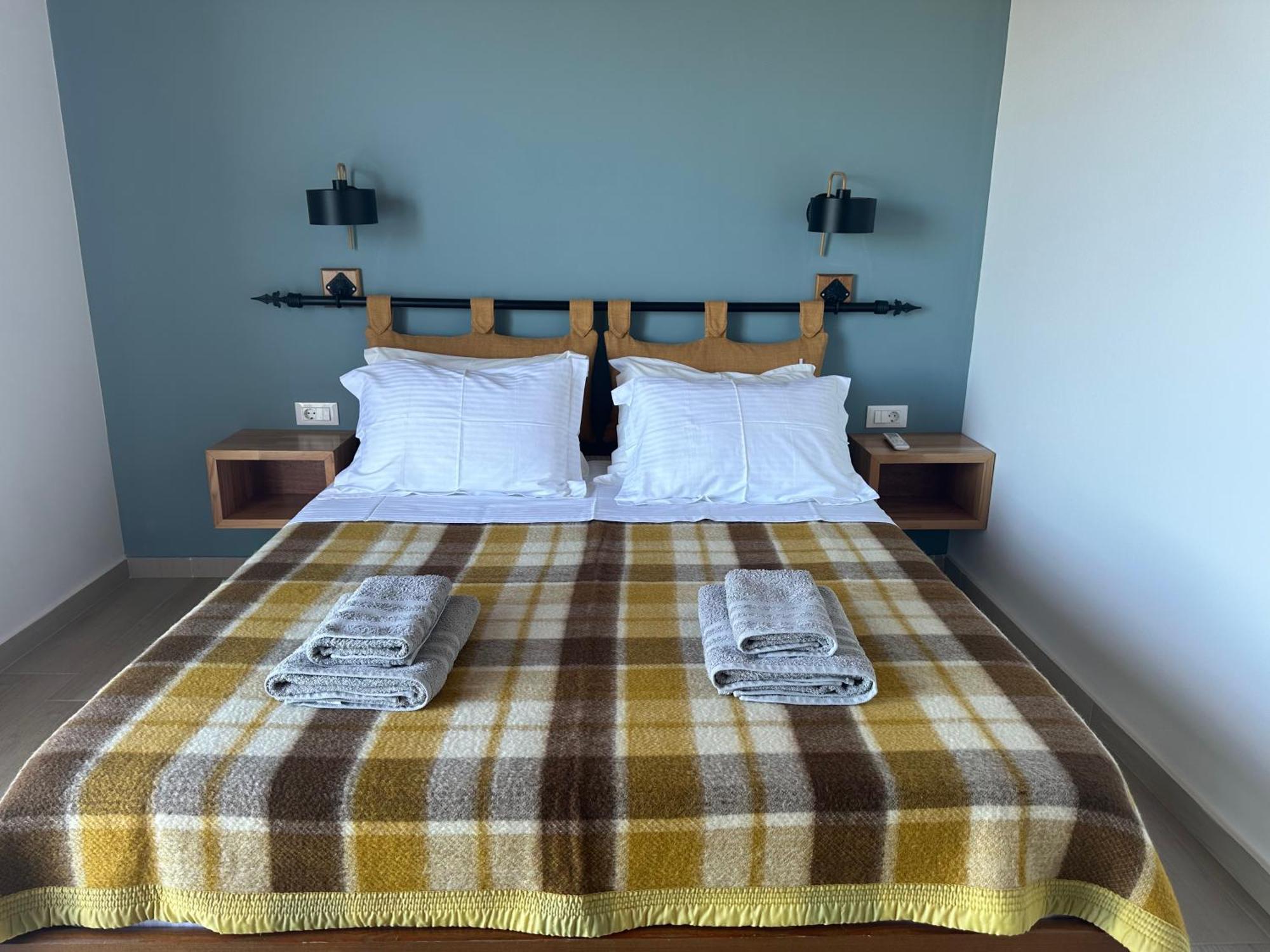 Elea Guesthouse Химара Экстерьер фото