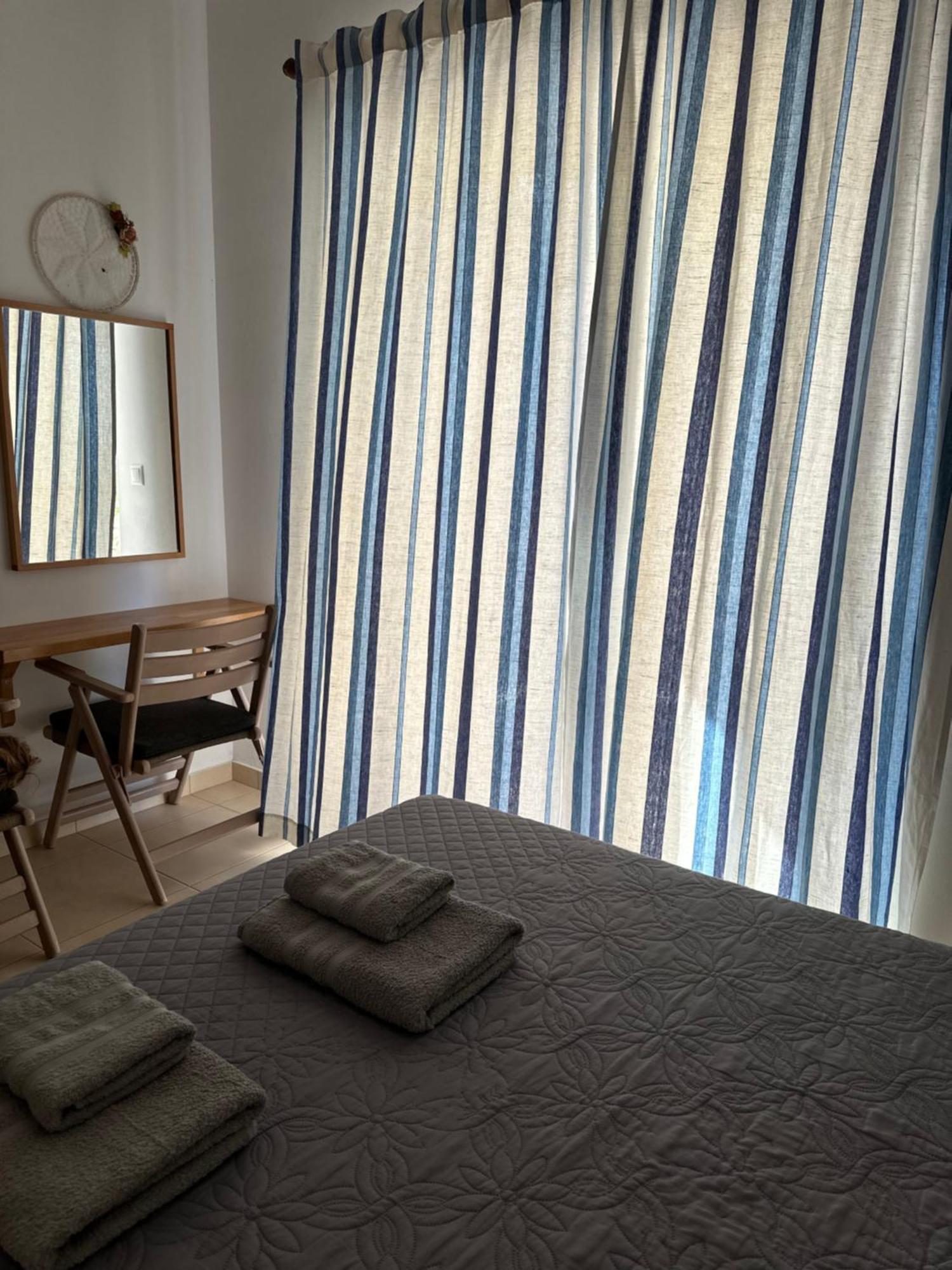 Elea Guesthouse Химара Экстерьер фото