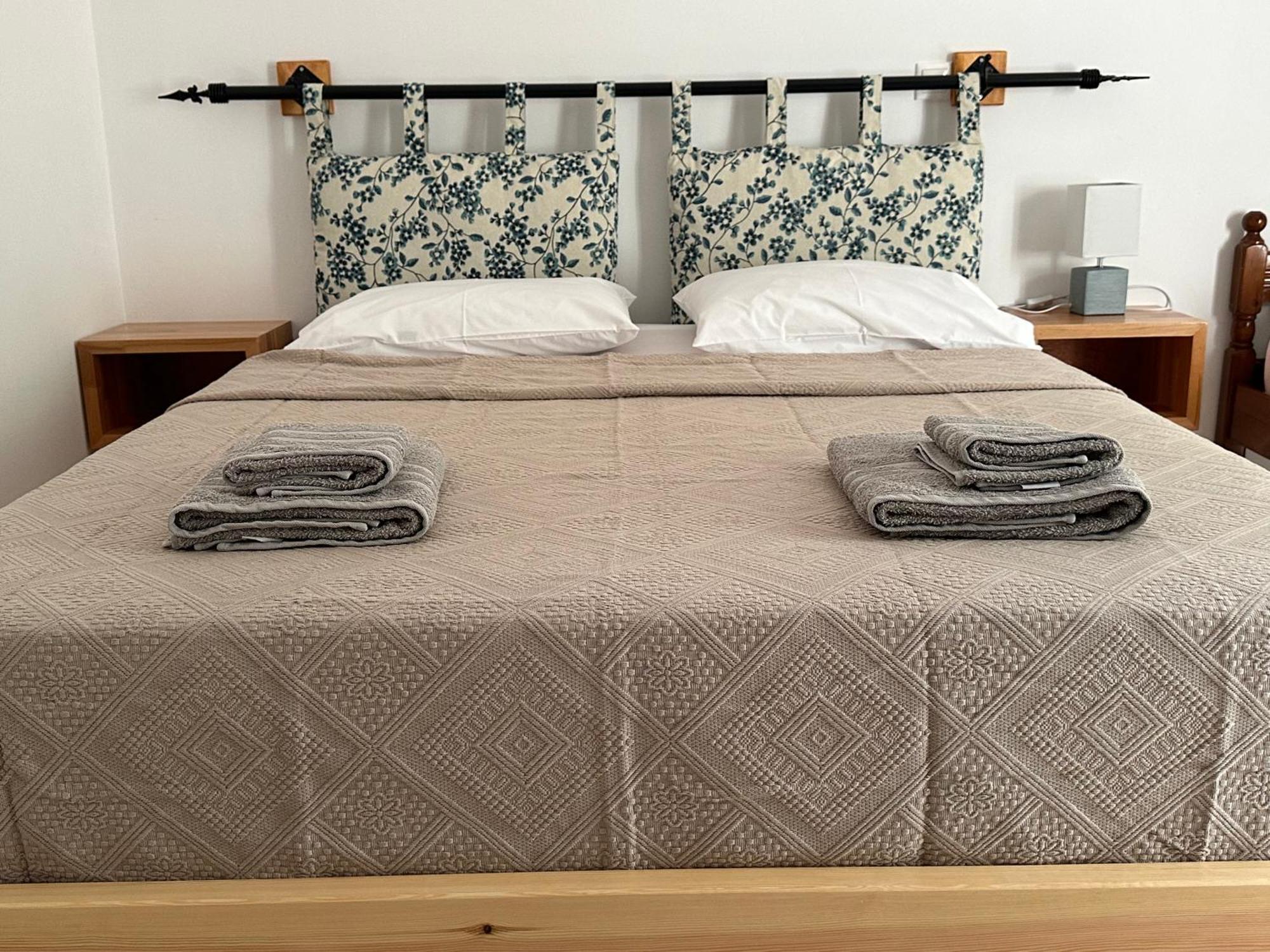 Elea Guesthouse Химара Экстерьер фото